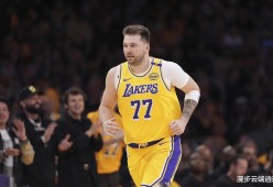 洛杉矶湖人训练开放日，冲刺阶段外线爆发引欢呼，足总杯在即，阵容厚度经受考验的简单介绍-九游